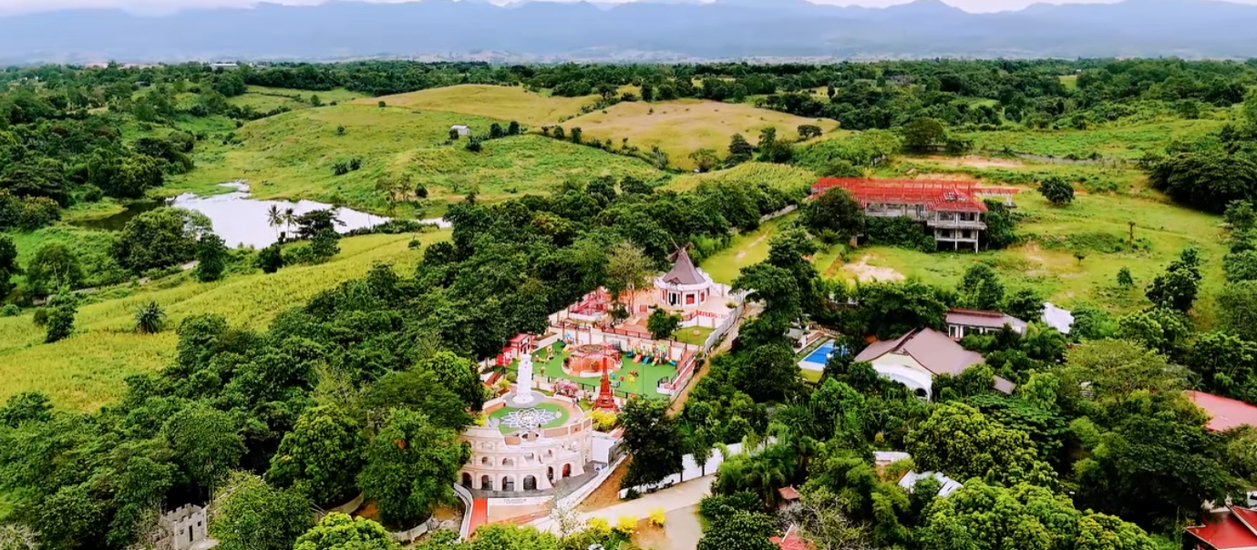 Mt. ClaRamuel Resort